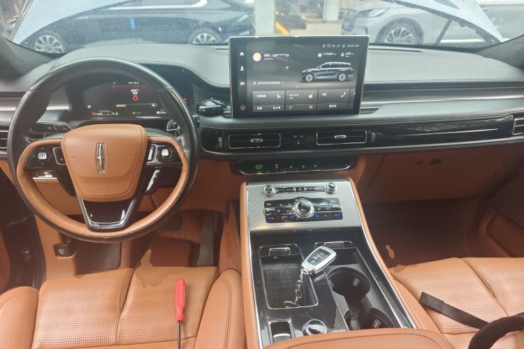 Used Lincoln Aviator 2020 3.0T V6 Four-Wheel Drive Presidential Edition
