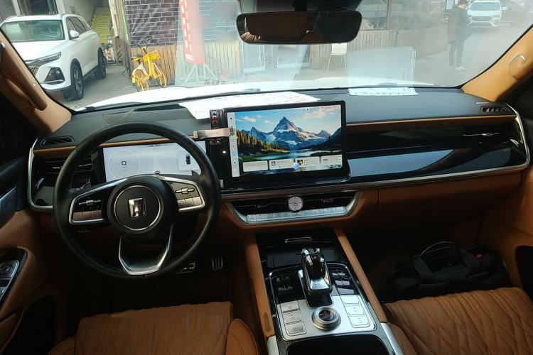 Used Tank 500 New Energy 2023 Hi4-T
