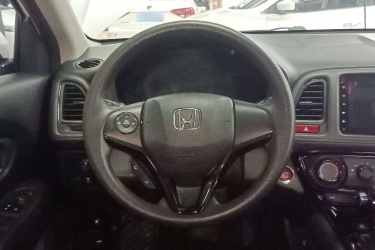 Used Honda Vezel 2016 1.8L CVT Front-Wheel Drive Pioneer Edition
