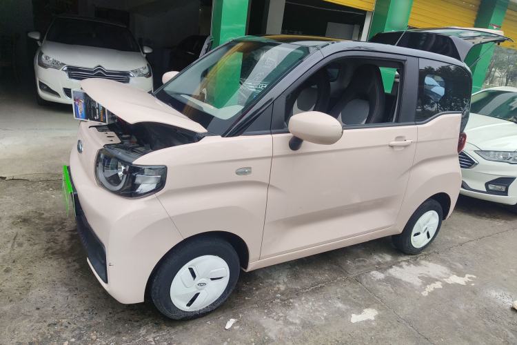 Used Chery QQ Ice Cream 2022 Pudding Model
