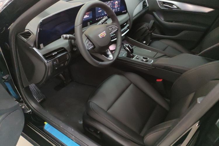 Used Cadillac CT5 2024 28T Luxury Version