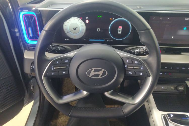 Used Hyundai ix35 2023 Musso 2.0L Flagship Edition TOP
