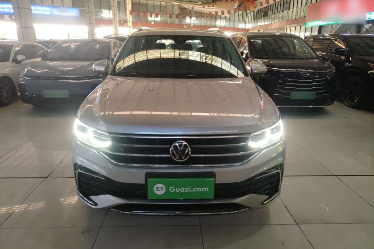 Used Volkswagen Tiguan L 2023 Restyled 330TSI Automatic Two-Wheel Drive R-Line Flagship Edition
