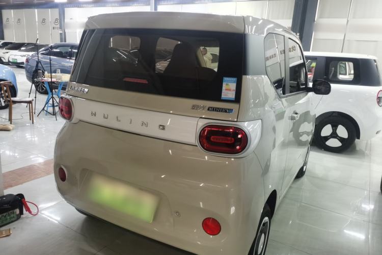 Used Wuling Hongguang MINIEV 2024 3rd Generation 215km Youth Edition
