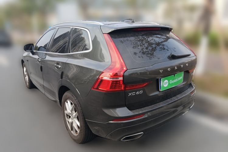 Used Volvo XC60 2019 T5 4x4 Smart Edition China V Standard
