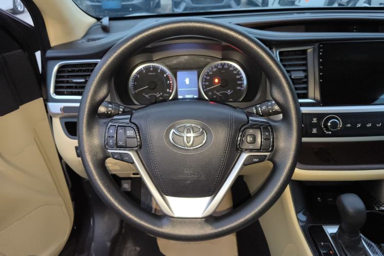 Used Toyota Highlander 2018 2.0T Two-Wheel Drive Elite Version 5 Seats China VI Standard