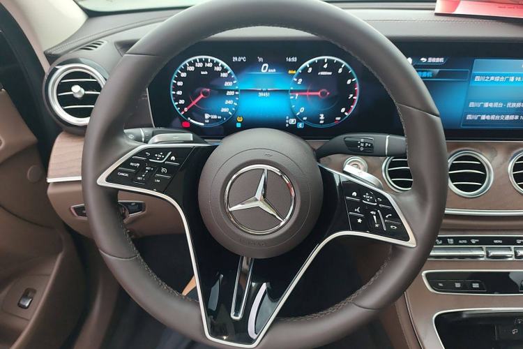 Used Mercedes-Benz E-Class 2023 E 260 L