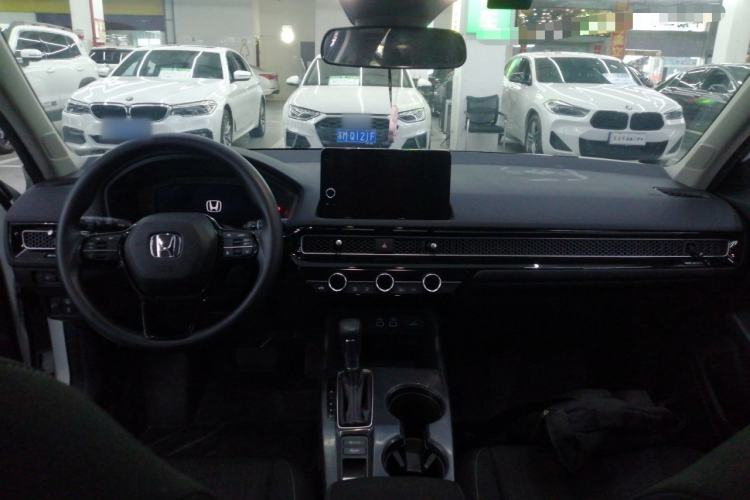 Used Honda Civic 2022 240TURBO CVT Dynamic Edition
