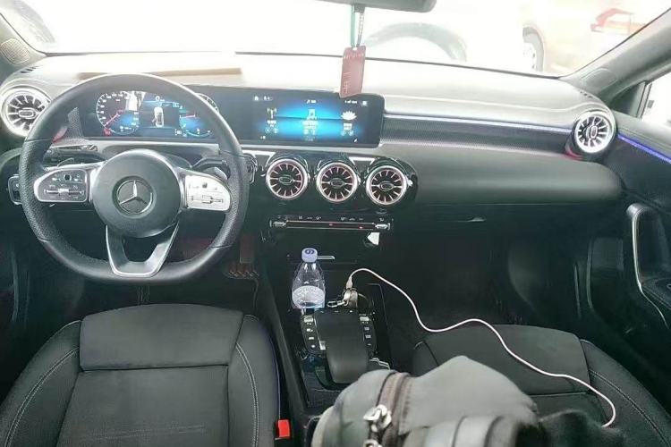 Used Mercedes-Benz A-Class 2022 Second Facelift A 200 L Sport Sedan Fashion Version
