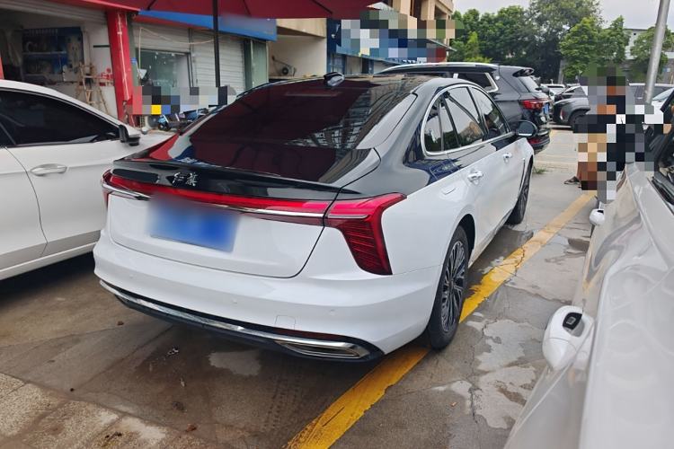 Used Hongqi H5 2024 2.0T Automatic Smart Connect Flagship Edition
