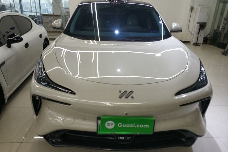 Used IM LS6 2023 Max Standard Edition
