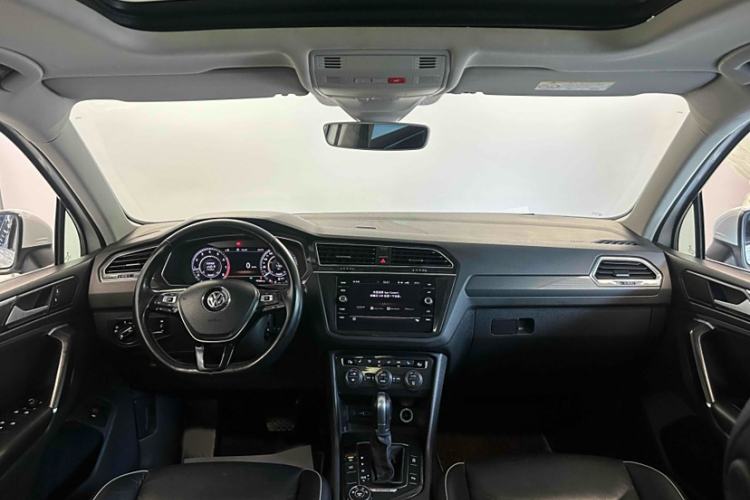Used Volkswagen Tiguan 2018 330TSI All-Wheel-Drive Innovation Model
