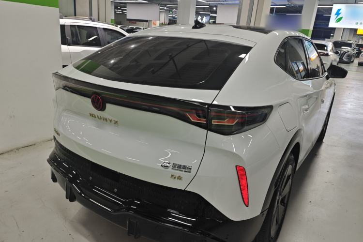 Used Volkswagen ID.UNYX 2024 Pro Long-Range Version