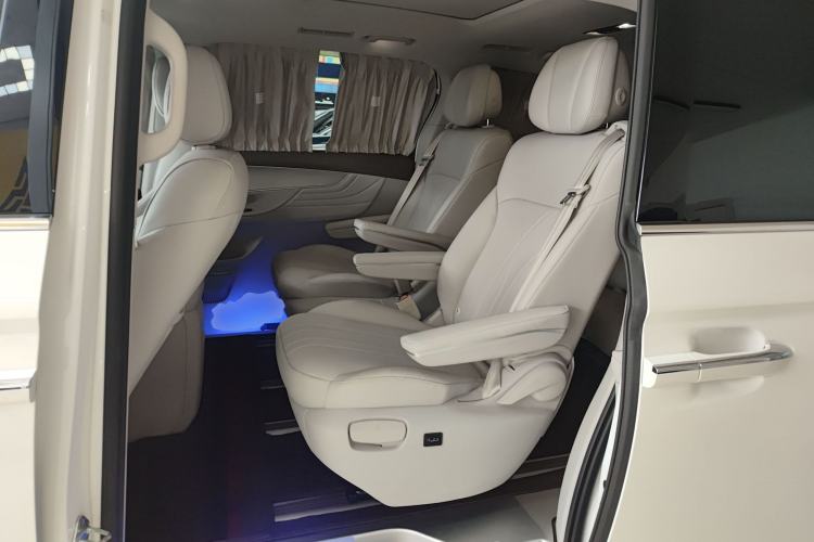 Used Roewe iMAX8 New Energy 2025 1.5T DMH Lu Zun Deluxe Edition
