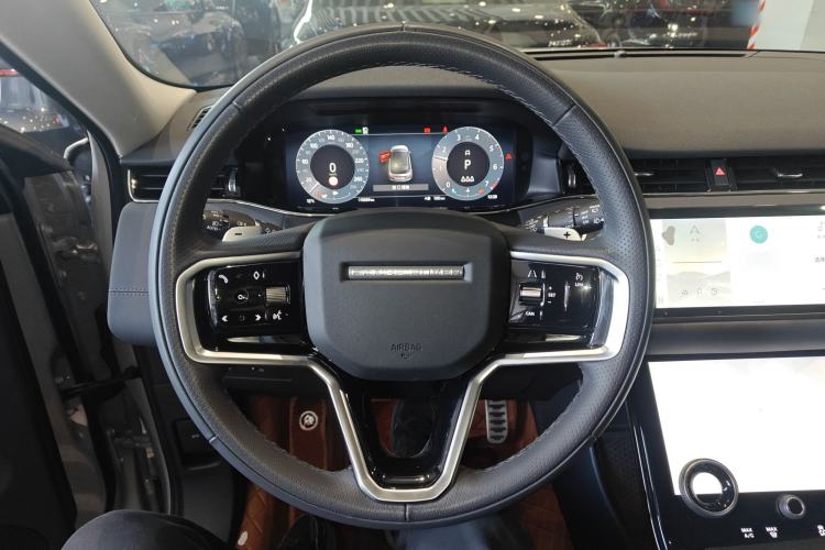 Used Land Rover Range Rover Evoque 2023 Aurora L 249 PS Collins Antique Bronze Special Edition
