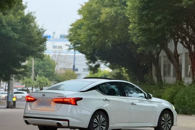 Used Nissan Teana 2022 2.0L XL-TLS Enjoyment Edition