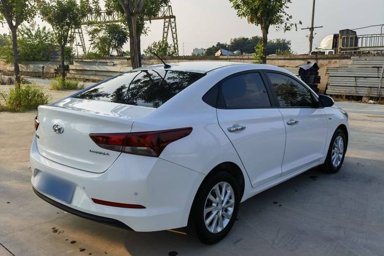 Used Hyundai Verna 2016 1.4L Automatic Cool Edition GLS