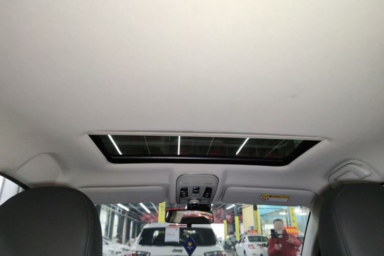 Used Haval H2 2017 Red-Label 1.5T Automatic Two-Wheel Drive Luxury Model
