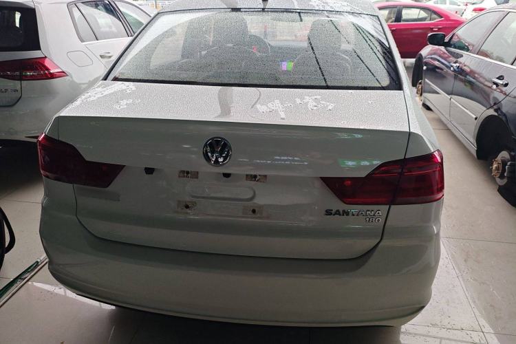 Used Volkswagen Santana 2016 1.6L Automatic Fashion Edition
