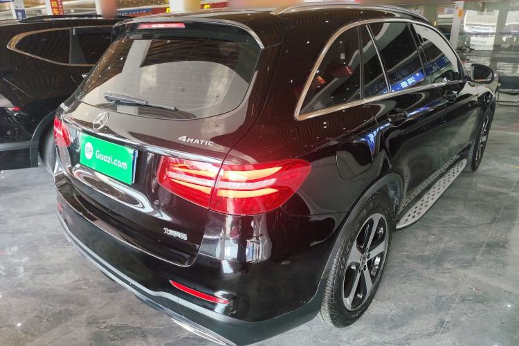 Used Mercedes-Benz GLC 2019 GLC 260 4MATIC Luxury Model