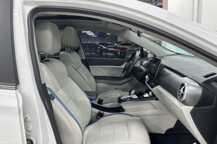 Used BYD Yuan Pro 2023 401 km Deluxe Version
