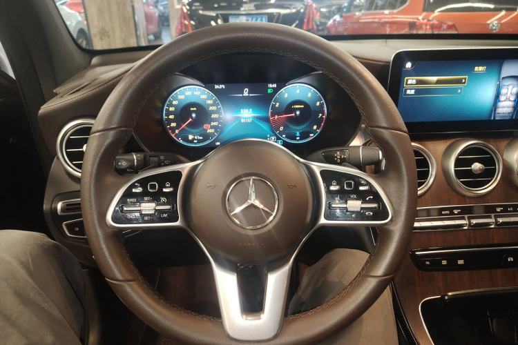 TDK.VehicleDetails.img