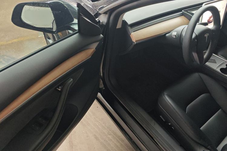 Used Tesla Model 3 2022 Rear-Wheel-Drive Version