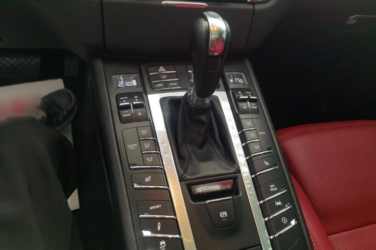 Used Porsche Macan 2017 Macan 2.0T
