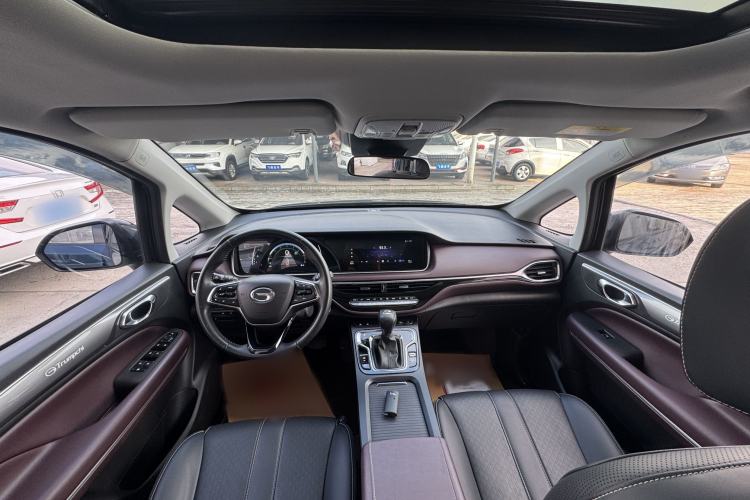 Used GAC Trumpchi M6 2021 270T DCT Elite Edition (7-seater)
