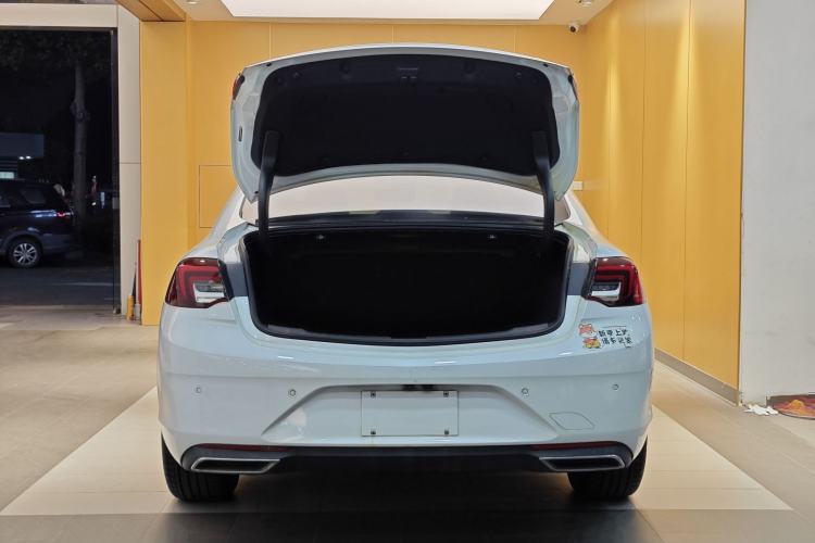 Used Buick Regal 2024 25T Deluxe Edition