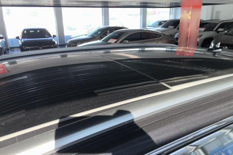 Used Volkswagen Touareg 2022 3.0 TSI Luxury Edition Black Diamond Sport Package
