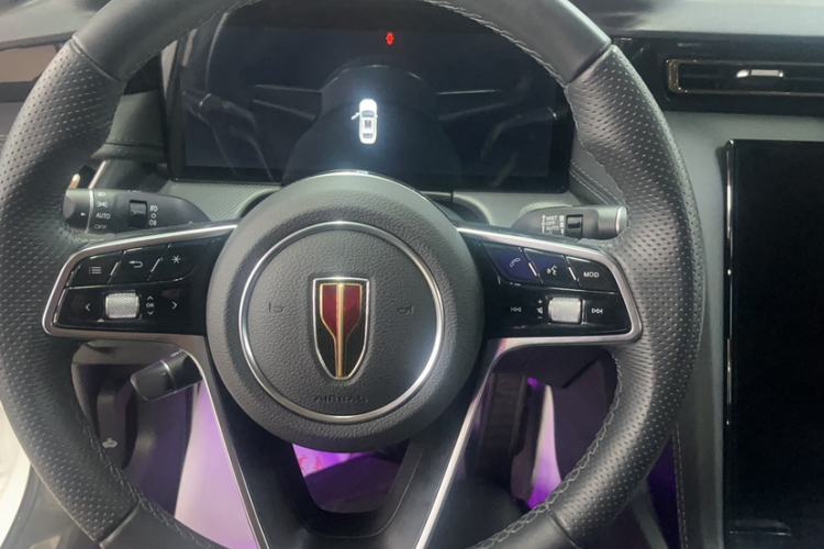 Used Hongqi H5 2023 2.0T Automatic Smart Connect Flagship Edition
