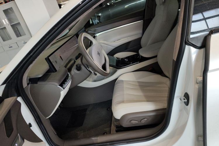 Used  L7 2022 Pro Model