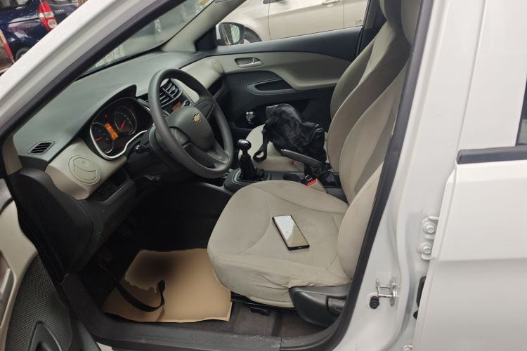 Used Chevrolet Sail 2015 Sail 3 1.3L Manual Warm Edition
