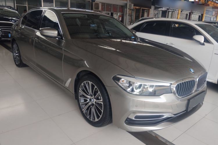 Used BMW 5 Series 2019 Facelifted 525Li Luxury Package
