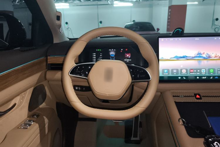 Used Hima AITO M7 2024 1.5T Intelligent Driving 4WD Ultra Version 6 Seats
