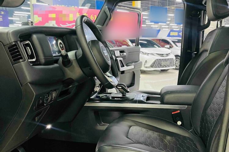 Used  T01 2024 2.0T Mechanic
