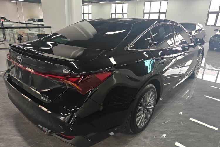 Used Toyota Avalon 2024 Dual-Engine 2.5L XLE Premium Edition
