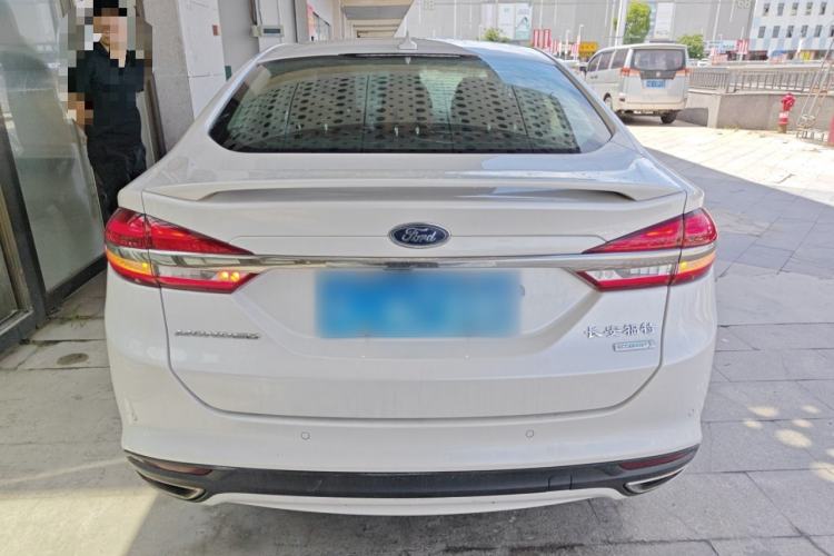 Used Ford Mondeo 2018 EcoBoost 180 Cognac Special Edition
