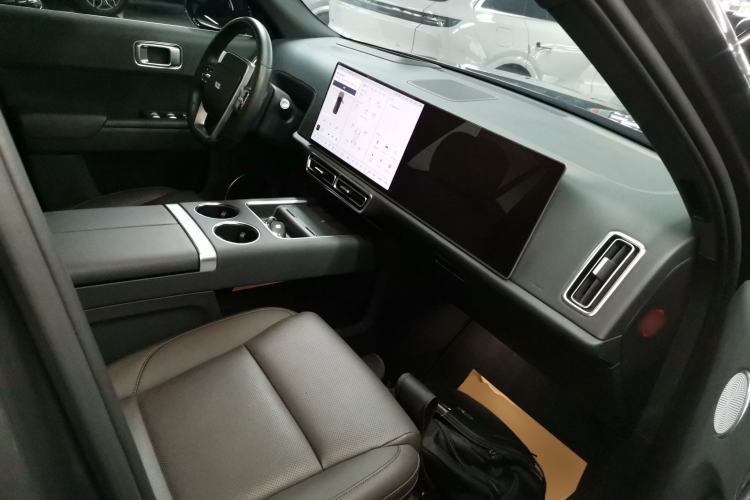 Used Li Auto L9 2022 Max model