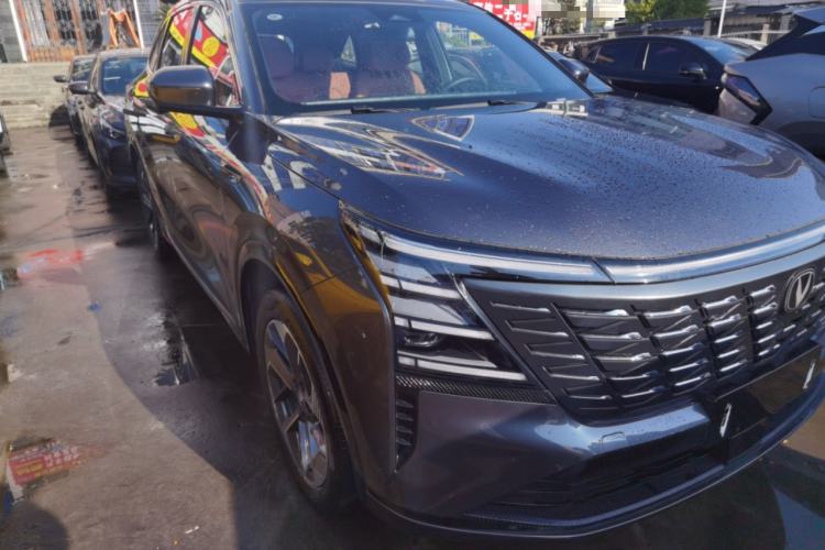 Used Changan CS75 PLUS 2025 4th Generation 1.5T New Blue Whale Smart Luxury Edition