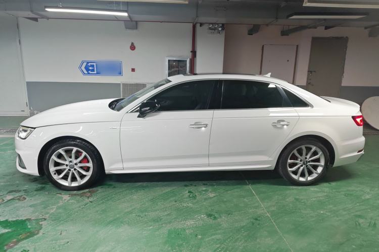 Used Audi A4L 2019 45 TFSI quattro Individual Sport Edition China V
