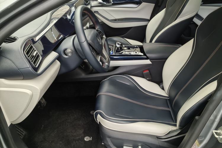 Used BYD Qin PLUS 2021 EV 500KM Luxury Model
