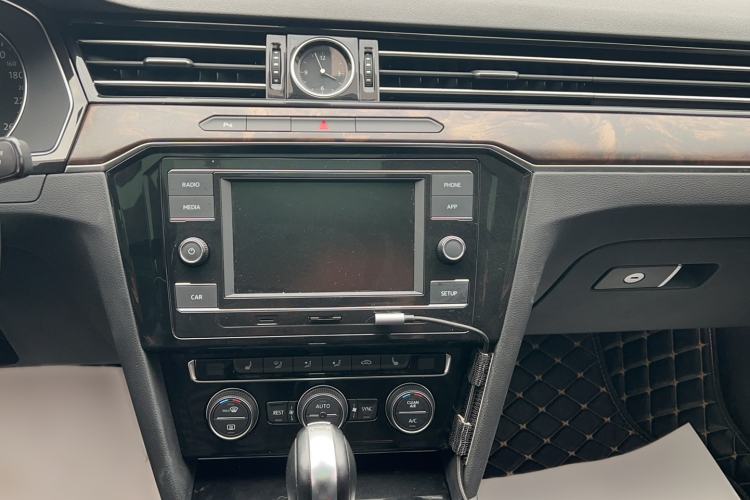 Used Volkswagen Magotan 2018 Facelift 330TSI DSG Luxury Model
