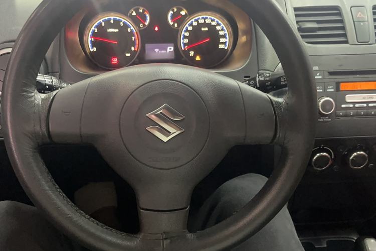 Used Suzuki SX4 2013 1.6L Automatic CoolRide Model
