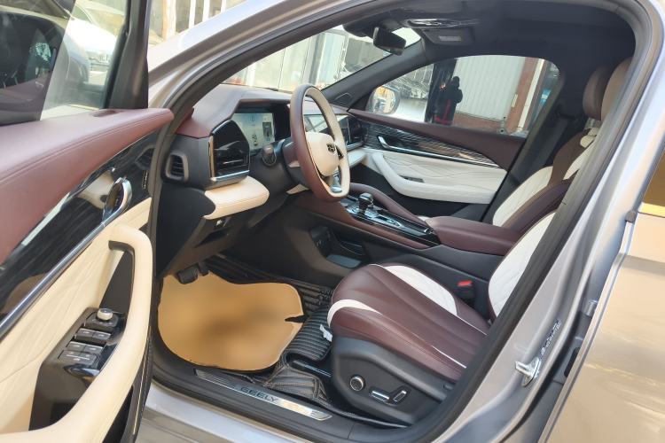 Used Geely Auto Monjaro L 2021 2.0TD DCT EVO Two-Wheel Drive Prestige Version
