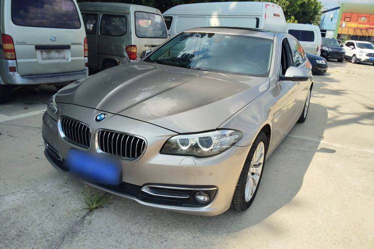 Used BMW 5 Series 2014 525Li Luxury Design Package
