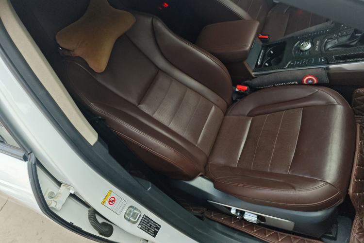 Used Wey VV7 2017 2.0T Flagship Edition
