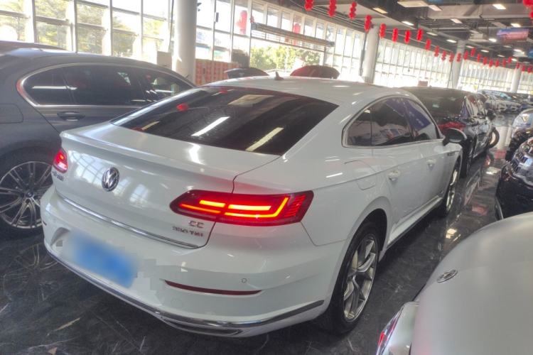 Used Volkswagen FAW-Volkswagen CC 2020 330TSI Huayan Edition China VI Standard

