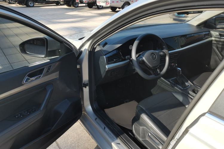 Used Volkswagen Lavida 2021 1.5L Automatic Comfort Edition
